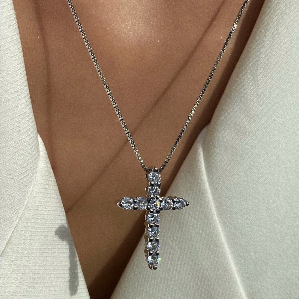 New 925 Sterling Silver Cross Pendant Necklace, nice Necklace, cute Necklace